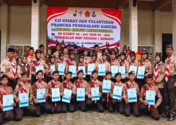 SMP Negeri 1 Bawang Lahirkan 22 Pramuka Garuda di Hari Baden Powell.