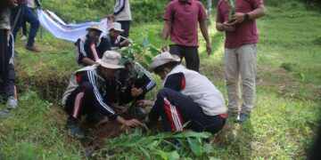 Pramuka MTs N 2 Banjarnegara Berikan Bukti Bakti Semangat Pramuka Penggalang