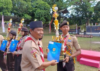 1 dari 6 Peserta Pramuka Kwartir Cabang Banjarnegara berjaya dalam Lomba Pramuka Garuda Berprestasi Tingkat Jateng.