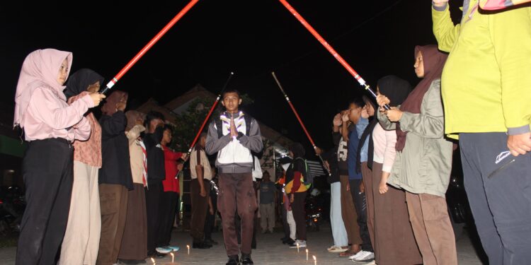 Peserta Lomba Pramuka Garuda Berprestasi saat pelepasan di Sanggar Bakti Pramuka Kwarcab Banjarnegara