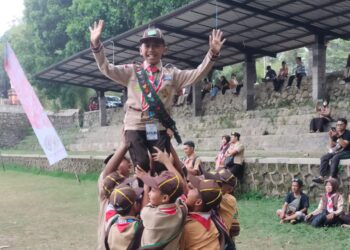 Enam Duta terbaik mewakili Banjarnegara dalam Lomba Pramuka Garuda Berprestasi.