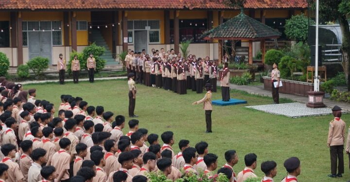 Peringati Hari Pramuka SMA Negeri 1 Purwanegara Adakan Perkemahan
