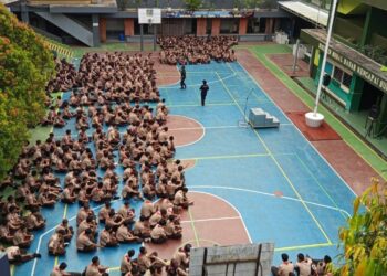 PEGISIAN MATERI DAN SOSIALISASI SAKA WIRAKARTIKA KODIM 0704/BANJARNEGARA DI SMK PANCA BAKTI BANJARNEGARA