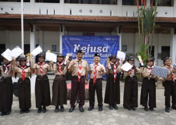 Dari Ramu ke Rakit, Cerita Seru Pramuka SMPN 1 Bawang!