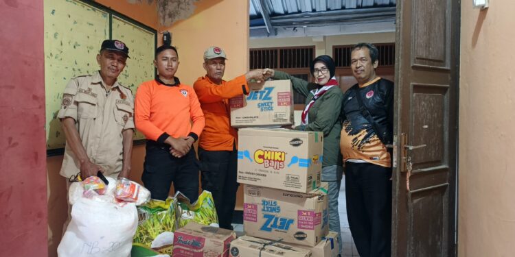 Kwarda Jateng Serahkan Bantuan ke Kwarcab Banjarnegara untuk Warga Terdampak Bencana Pandanarum