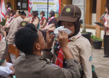 Air Mata Restu di Balik Gagahnya 53 Garuda Muda.