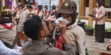 Air Mata Restu di Balik Gagahnya 53 Garuda Muda.