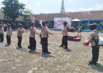 Gegap Gempita Pesta Siaga Bawang: Saat Tunas Bangsa Menari dalam Cahaya Cinta dan Persaudaraan.