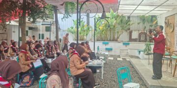Menyalakan Kembali Api Pembina, Purwareja Klampok Menyemai Generasi Garuda.
