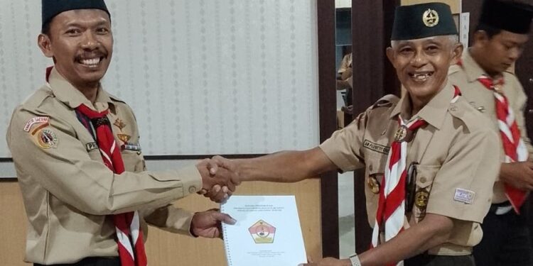 Menyalakan Cahaya dari 222 Pangkalan.