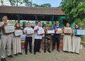 Ketika Jarak Tak Lagi Bernama Jauh, Pramuka Purwareja Klampok Mengirimkan Harapan ke NTT.