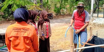 Ketika Pramuka Mengantarkan Harapan ke Kaliajir.