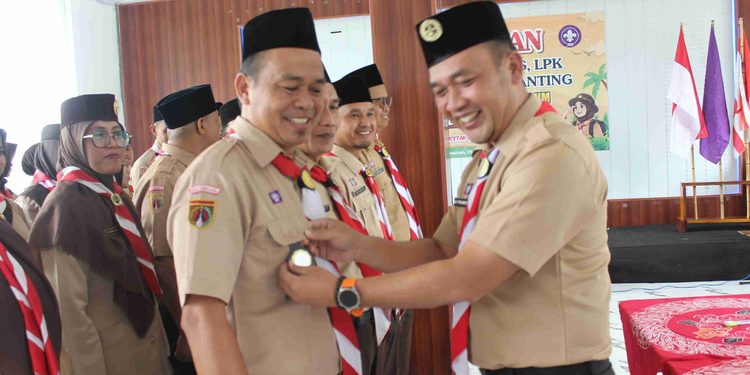 Janji yang Tak Boleh Berhenti di Meja Pelantikan.