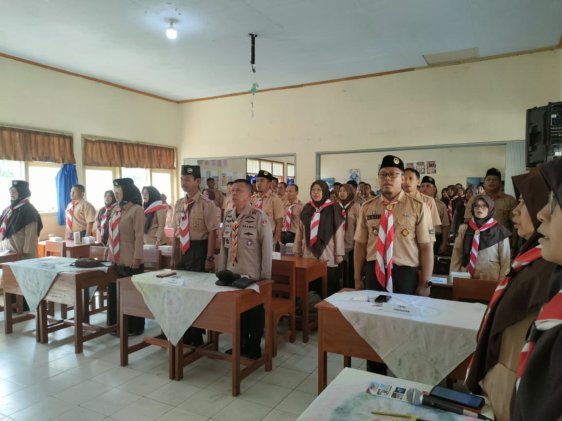 Merawat Api Pengabdian dari PagentanMerawat Api Pengabdian dari Pagentan.