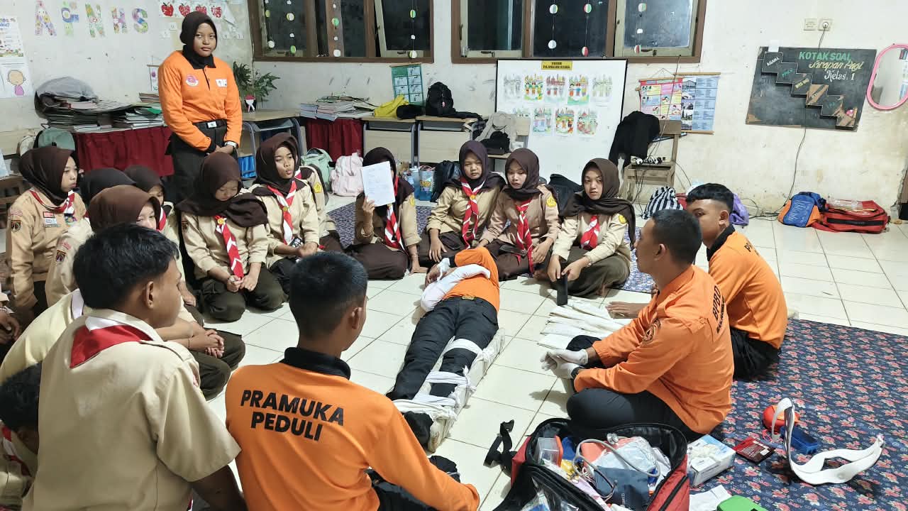 Menempa Keberanian, Menyalakan Jiwa Pengabdian.