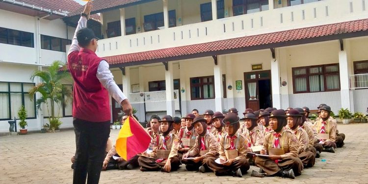 Dari Simpul Tali hingga Simpul Persaudaraan, LT 1 Menempa Jiwa Penggalang SMPN 1 Bawang.